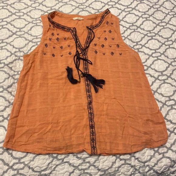 Top 2 Set - Picture 2 of 8